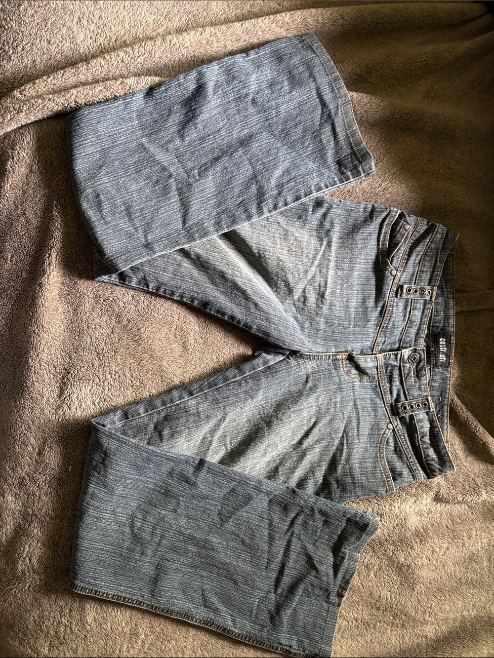 Y2K vintage jeans, Contrast jeans